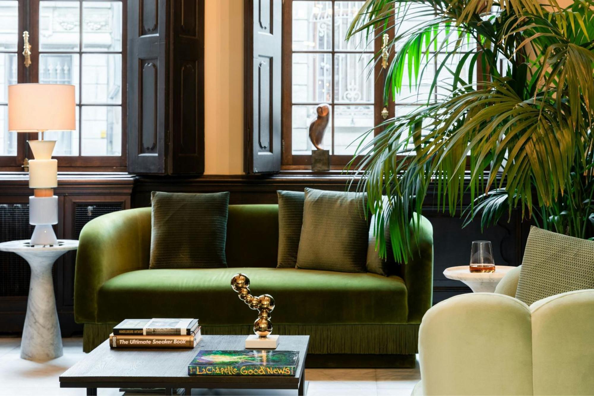 安特卫普蓝宝石之家傲途格精选酒店 外观 照片 The Green Sofa