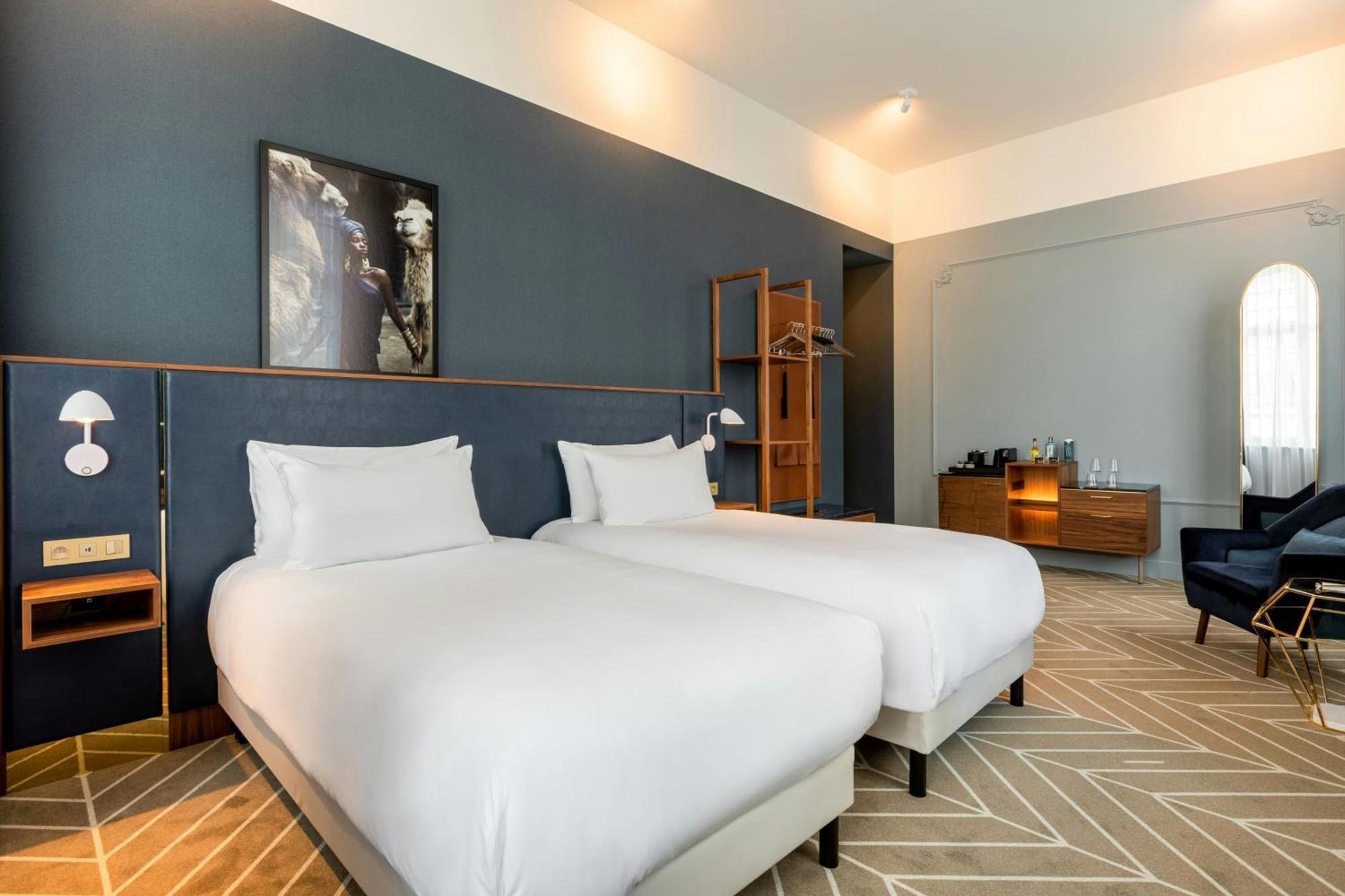 安特卫普蓝宝石之家傲途格精选酒店 外观 照片 A room at the hotel