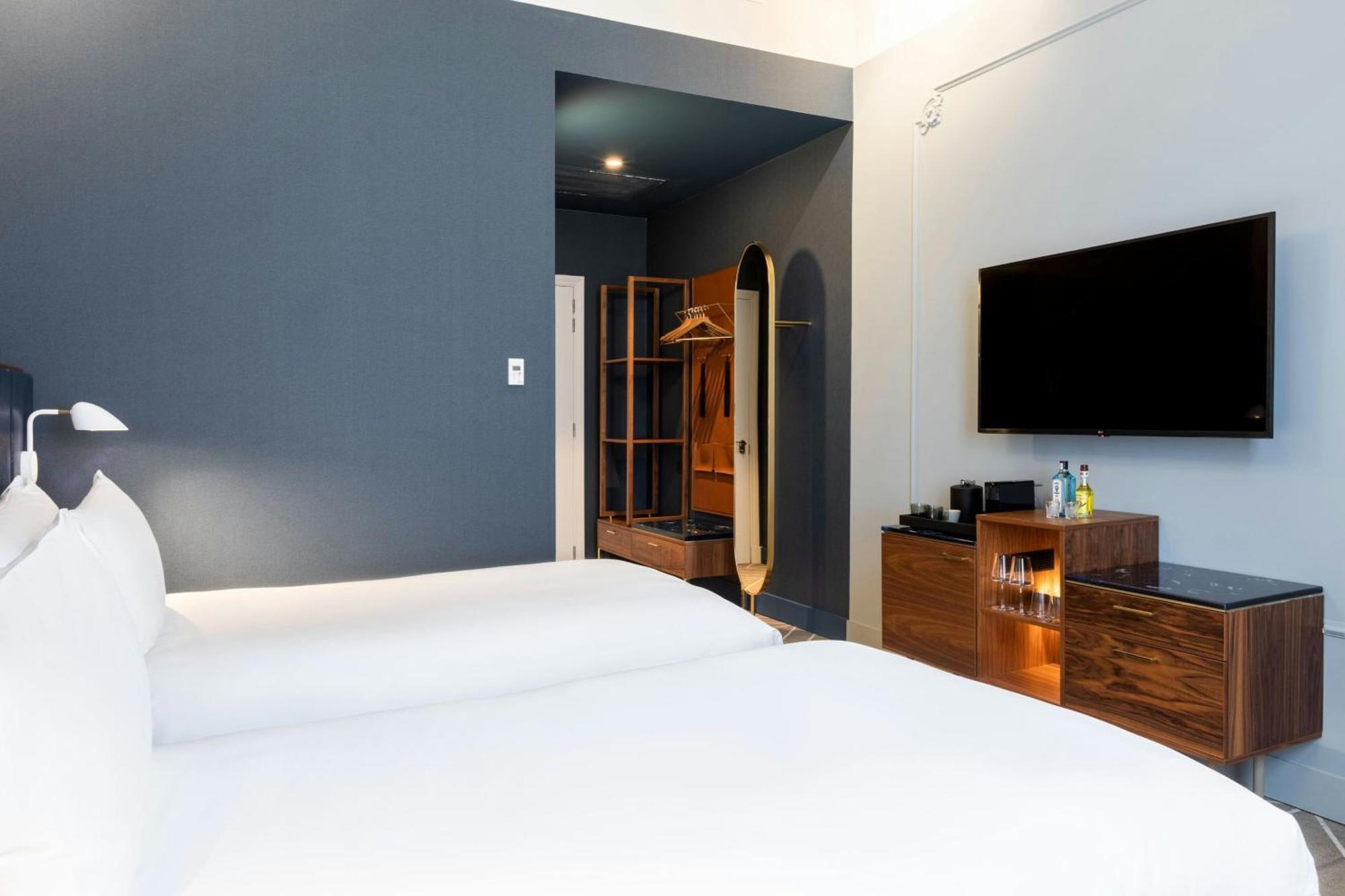 安特卫普蓝宝石之家傲途格精选酒店 外观 照片 A room at the hotel